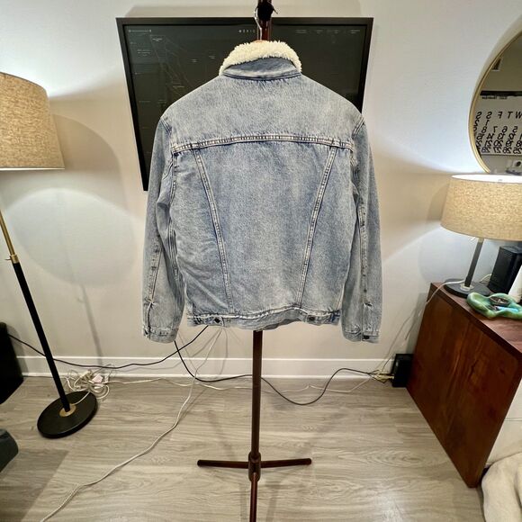 Levi's - Type Iii Sherpa Trucker Jacket - Stonebridge - Picture 2 of 7